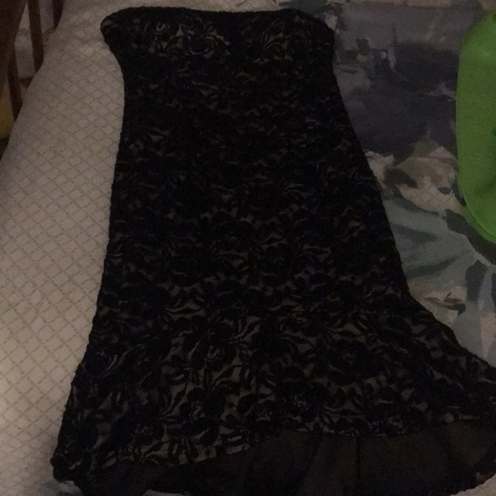 Bebe cocktail dress size medium